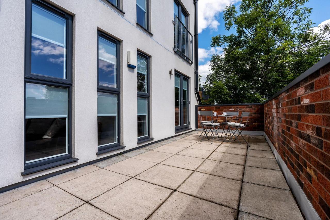 The Chorlton Manchester Exterior foto